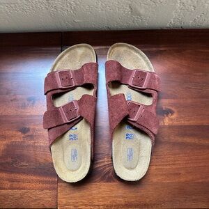 Birkenstock Women's Sandals in Burgundy Suede